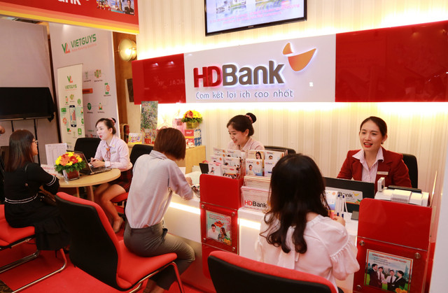 HDBank sắp phát hành 290 triệu cổ phiếu thưởng và trả cổ tức HDBank sap phat hanh 290 trieu co phieu thuong va tra co tuc