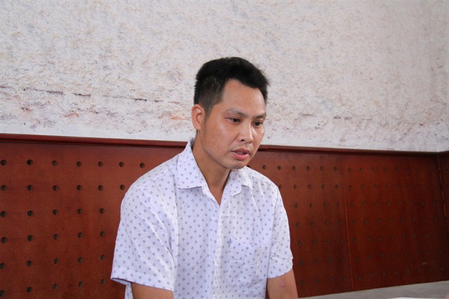 Thầy giáo nhiều lần 'làm chuyện người lớn' khiến nữ sinh 15 tuổi mang thai Thay giao nhieu lan 'lam chuyen nguoi lon' khien nu sinh 15 tuoi mang thai
