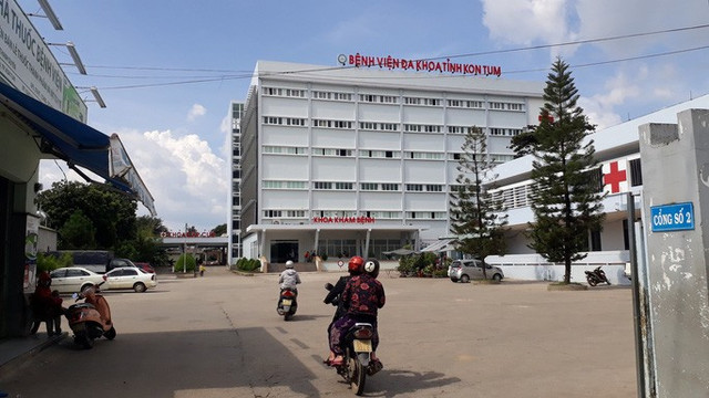 Vợ cùng ông hàng xóm chết trong căn nhà đang cháy khi chồng chở con đi học Vo cung ong hang xom chet trong can nha dang chay khi chong cho con di hoc