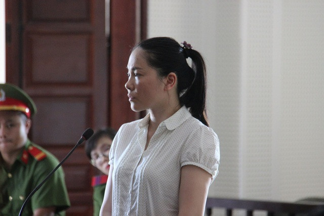 Hơn 200 tỷ tiêu tan, đại gia điêu đứng vì nữ nhân viên ngân hàng - Hình 2 Hon 200 ty tieu tan, dai gia dieu dung vi nu nhan vien ngan hang-Hinh-2