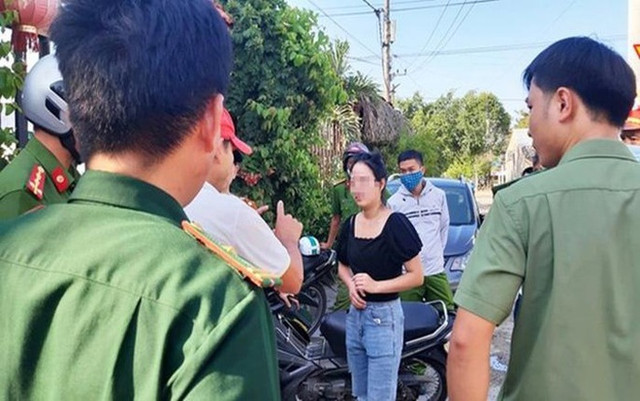 Bắt kẻ cầm đầu đường dây đưa người Trung Quốc nhập cảnh trái phép Bat ke cam dau duong day dua nguoi Trung Quoc nhap canh trai phep