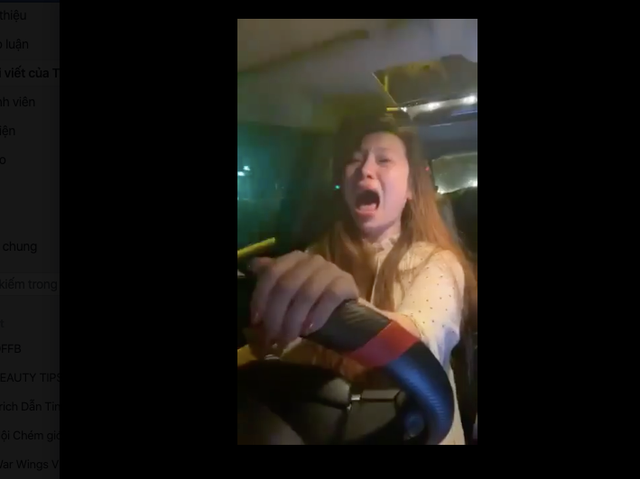 Co gai vua lai o to vua danh vong, la het doi dam chet cong an