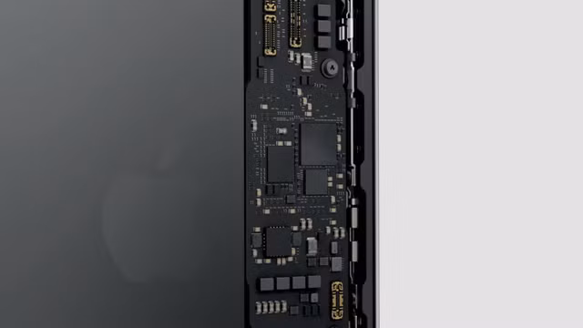 iphone-chips.jpg