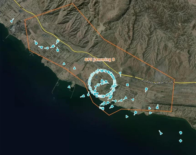 Các con tàu biển hiển thị thành những vòng tròn trên đất liền. Ảnh: Windward.