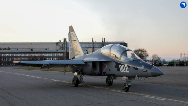 Nguyên mẫu Yak-103M thứ 2 lăn bánh khỏi dây chuyền lắp ráp. Ảnh: UAC photo-united-aircraft-corporation.jpg
