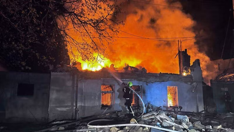 Ukraine và Nga cáo buộc lẫn nhau vi phạm lệnh ngừng bắn dịp lễ Phục sinh