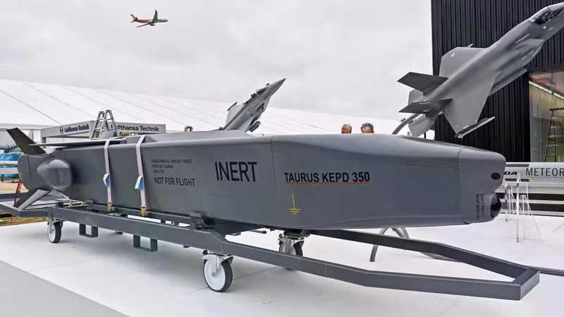 Ukraine mất gói hỗ trợ tên lửa Taurus vì hiệu quả của UAV tầm xa