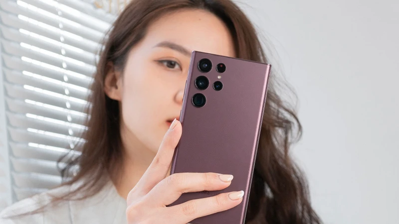 Hàn Quốc buộc Samsung bồi thường cho người dùng Galaxy S22