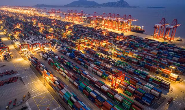 Nhom nganh nao cua Viet Nam duoc huong loi khi Trung Quoc mo cua kinh te?