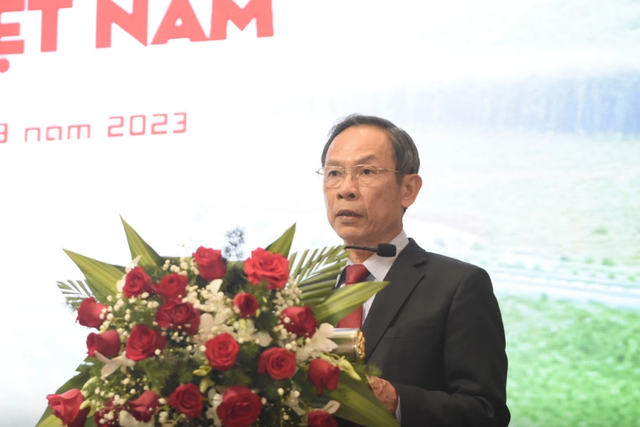 Ông Trần Ngọc Thuận từ nhiệm HĐQT Tập đoàn Cao su Việt Nam Ong Tran Ngoc Thuan tu nhiem HDQT Tap doan Cao su Viet Nam