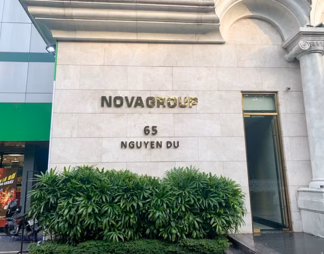 Vua ra khoi dien canh bao, NVL bi NovaGroup ban gan 27 trieu co phieu
