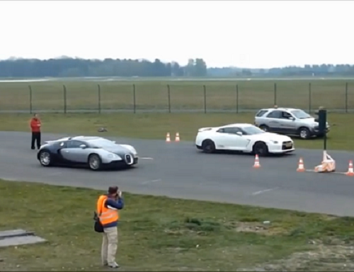 Nissan có sự khởi đầu hoàn hảo khi vượt lên dẫn trước đối thủ trong quãng đường đầu. Nissan có sự khởi đầu hoàn hảo khi vượt lên dẫn trước đối thủ trong quãng đường đầu.