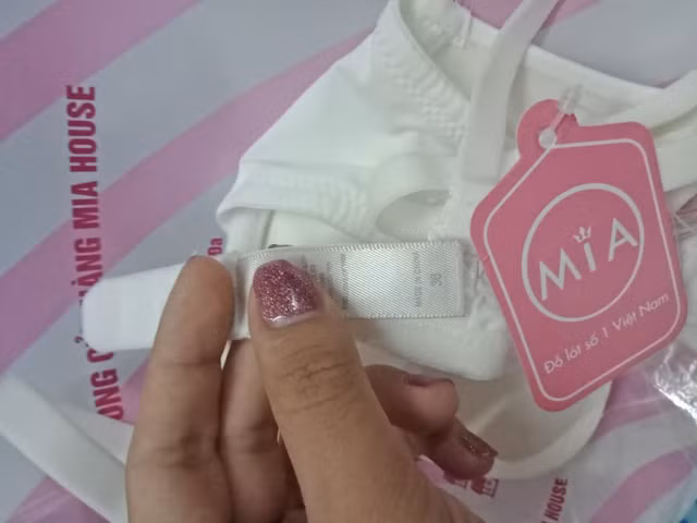 Do lot MIA ban hang gia: Ba chu chuoi cua hang len tieng