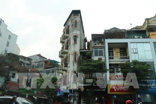 Khi nào Hà Nội mới hết nhà "siêu mỏng, siêu méo"? Khi nao Ha Noi moi het nha