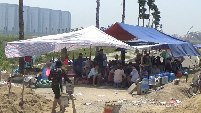 Người dân “Đòi đường dân sinh” tại dự án KĐT Thanh Hà - Cienco 5 Nguoi dan “Doi duong dan sinh” tai du an KDT Thanh Ha - Cienco 5