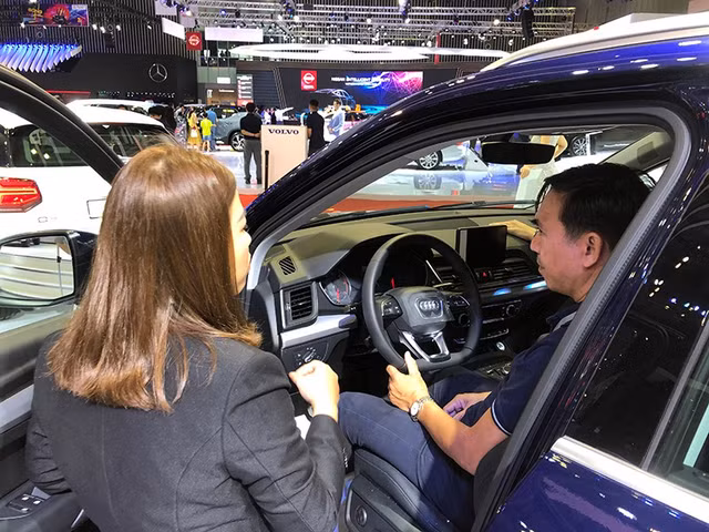 'Chang may choc' nguoi Viet duoc mua o to chau Au gia re