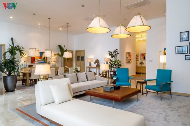 Thiet ke can ho penhouse voi phong cach duong dai thanh nha