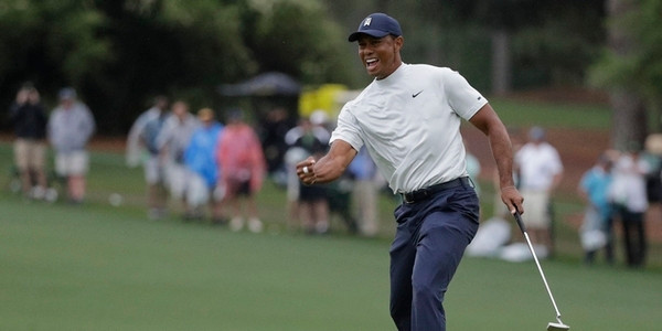 Điều gì làm nên kỹ thuật gạt bóng golf 'đỉnh cao' của Tiger Woods? Dieu gi lam nen ky thuat gat bong golf 'dinh cao' cua Tiger Woods?