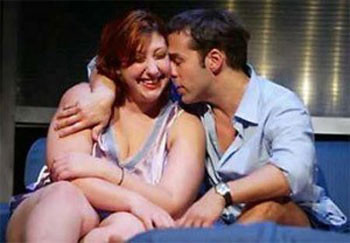 Chồng chê tôi gầy, muốn thử cảm giác mới lạ với cô đồng nghiệp béo tốt. (Ảnh minh họa)