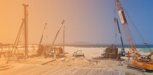 Them nhieu lanh dao cua FCN thoai von tai muc gia dinh lich su