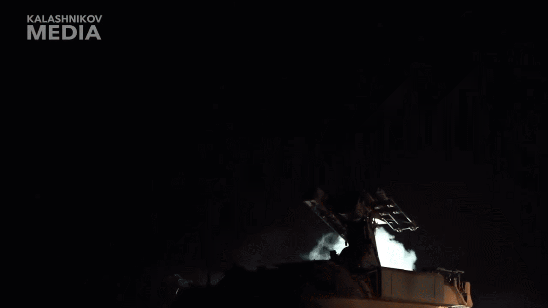 Trong thông báo chính thức của Tập đoàn Kalashnikov, Giám đốc điều hành Alan Lushnikov cho biết chưa đầy hai năm đã trôi qua kể từ giai đoạn nghiên cứu ban đầu đến khi tạo ra hệ thống chiến đấu tự động hóa cao mới này, liên kết tiến độ nhanh chóng đó với kinh nghiệm hoạt động tích lũy được trong việc chống lại máy bay không người lái của đối phương.