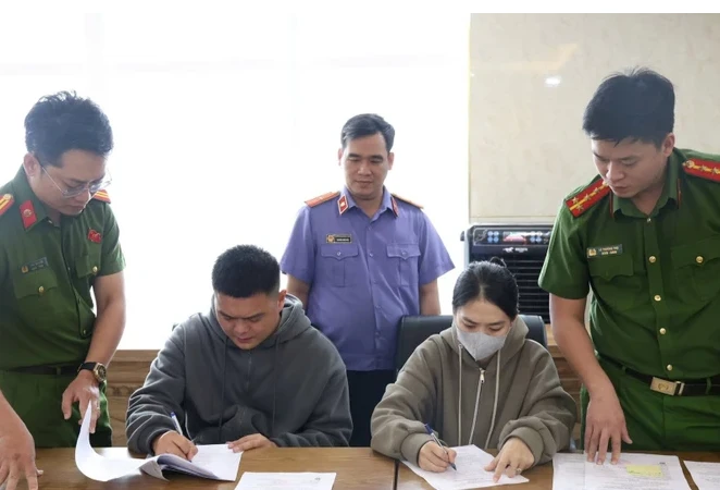 Khởi tố vụ sản xuất rong biển khô giả tại Đà Nẵng