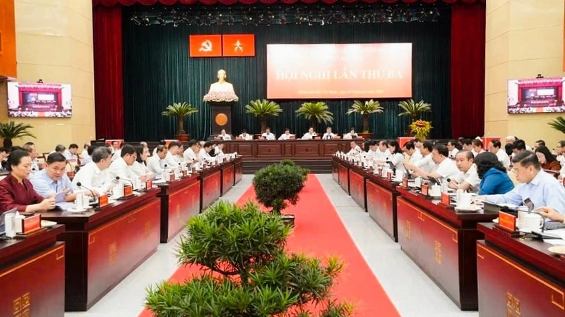 Quang cảnh hội nghị. Ảnh: NL