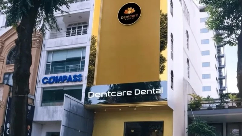 Công ty Cổ phần Quốc tế Dentcare Dental bị xử phạt 70 triệu.