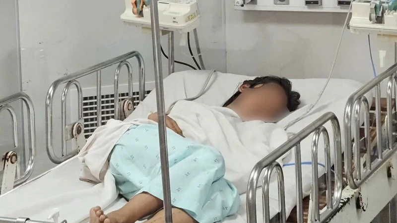 Bệnh nhi L.T.Y.V tại Bệnh viện Bệnh Nhiệt đới Thành phố Hồ Chí Minh.