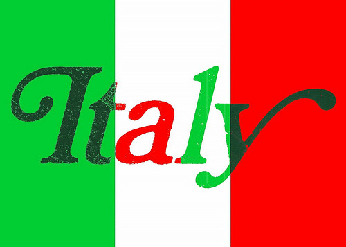 Quốc kỳ của Italy do nhà quân sự và nhà chính trị kiệt xuất người Pháp Napoleon Bonaparte thiết kế.