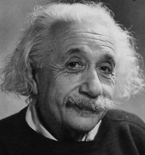 Không phải ai cũng biết Albert Einstein không biết lái xe ô tô.