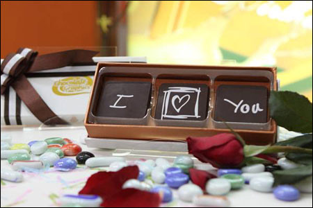 I Love You! Thông điệp tình yêu đơn giản từ sô cô la.