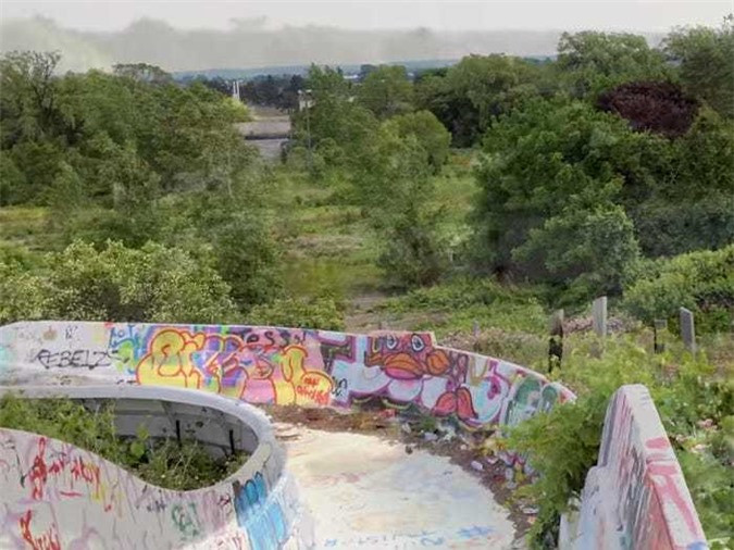 9. Công viên Wet n 'Wild ở ga Vineland, Ontario, Canada.