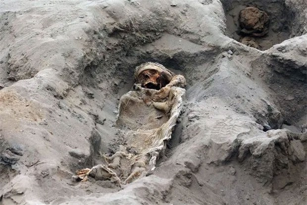 ##sc### Các nhà khảo cổ tìm thấy địa điểm hiến tế hàng loạt trong khu vực Pampa La Cruz ở Huanchaco. 