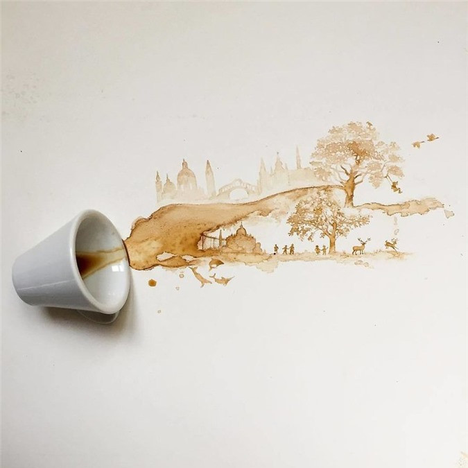 Hầu hết các tác phẩm của Bernulia là từ vết loang của cafe. Ảnh: Bức tranh phong cảnh từ vết loang của cafe.