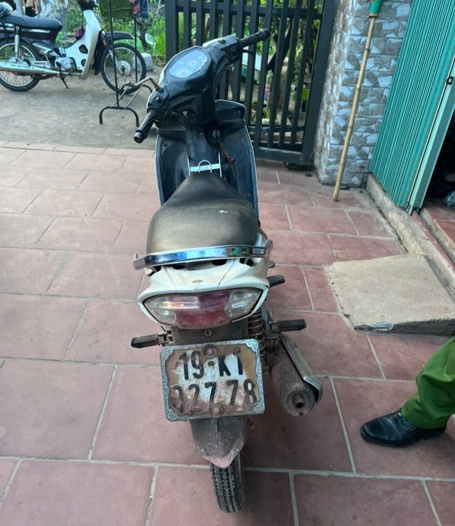 Chiếc xe tang vật vụ án. 2.jpg