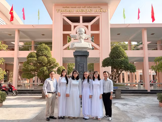 pr4-anh-1.jpg