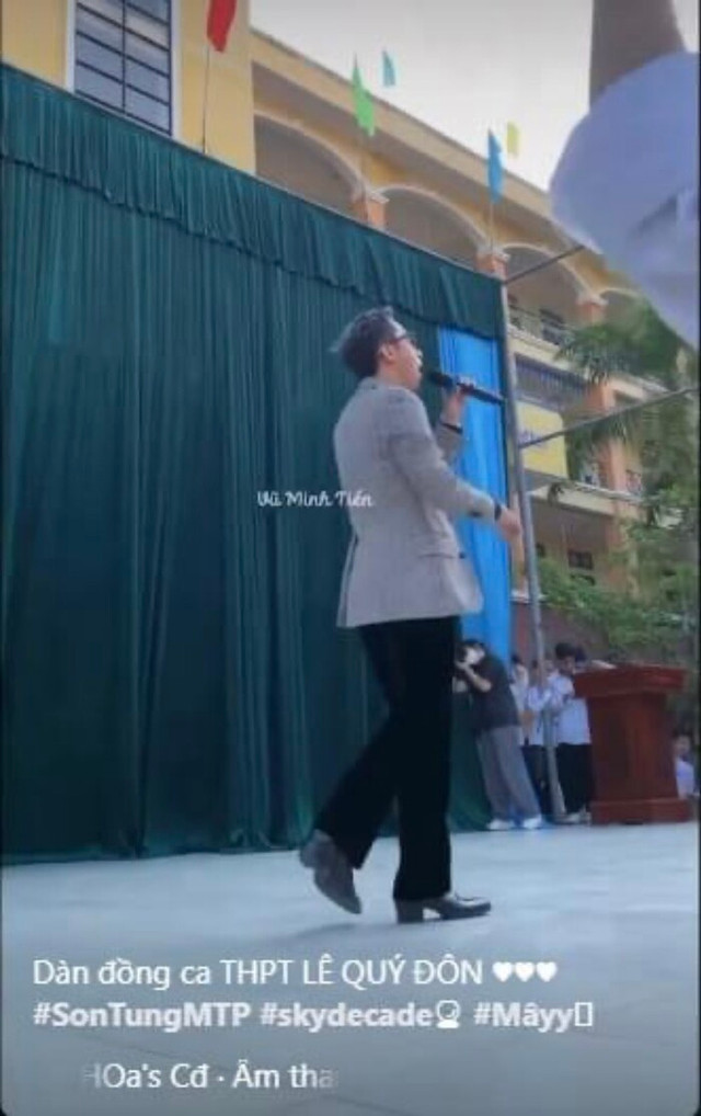 Cộng đồng mạng lại soi ra điểm bất thường của Sơn Tùng M-TP - Hình 4 Cong dong mang lai soi ra diem bat thuong cua Son Tung M-TP-Hinh-4