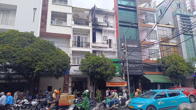 Suc khoe cac nan nhan vu chay nha tro o Tan Binh hien ra sao?-Hinh-2