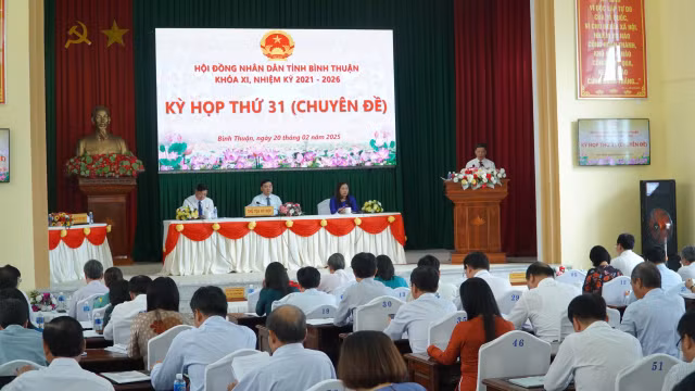 Binh Thuan: Tinh gon bo may hanh chinh, giam tu 18 xuong 13 so