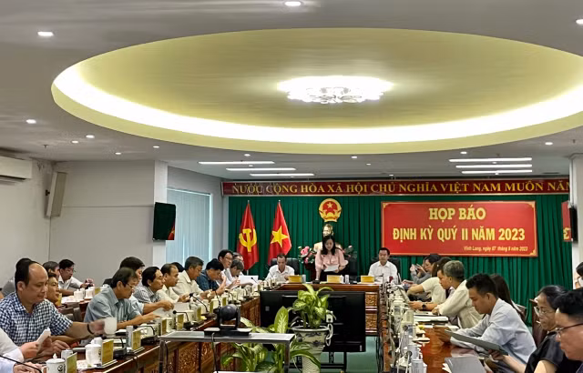 Vinh Long: 7 thang nam 2023, tong thu ngan sach dat 3.698 ty dong