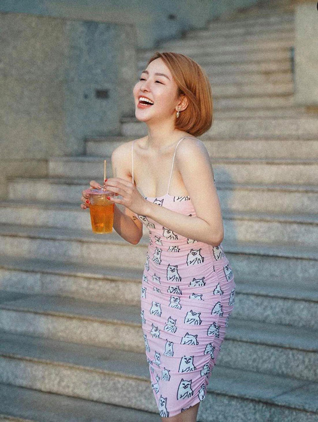 Gu thời trang sang chảnh của hot girl Trâm Anh - Hình 14 Gu thoi trang sang chanh cua hot girl Tram Anh-Hinh-14