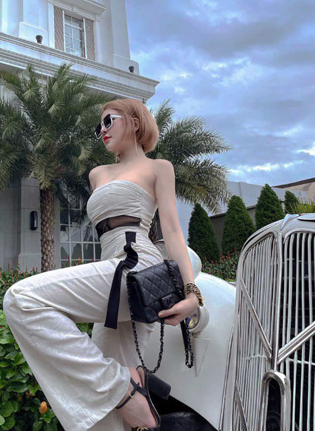 Gu thời trang sang chảnh của hot girl Trâm Anh - Hình 15 Gu thoi trang sang chanh cua hot girl Tram Anh-Hinh-15