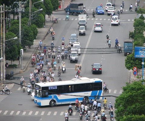 Công tác quản lý hạ tầng đường bộ tại Việt Nam còn quá nhiều “lộn xộn”, cần các giải pháp mới để thay đổi toàn diện. Ảnh: Tường Minh. Công tác quản lý hạ tầng đường bộ tại Việt Nam còn quá nhiều “lộn xộn”, cần các giải pháp mới để thay đổi toàn diện. Ảnh: Tường Minh.