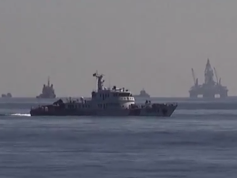 Cận cảnh tàu Trung Quốc xâm phạm biển Việt Nam. Cận cảnh tàu Trung Quốc xâm phạm biển Việt Nam.