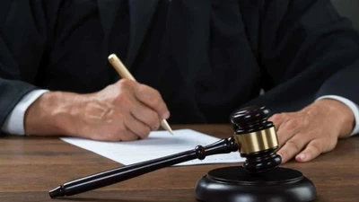 Chuyên gia mổ xẻ các gói thầu Petrolimex: Làm sao để tránh "quân xanh, quân đỏ"?