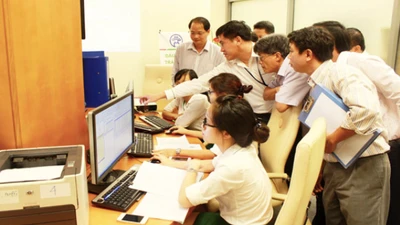 Vì sao Nội thất Vạn Đạt "bách chiến bách thắng" tại một số bên mời thầu ở TP HCM?