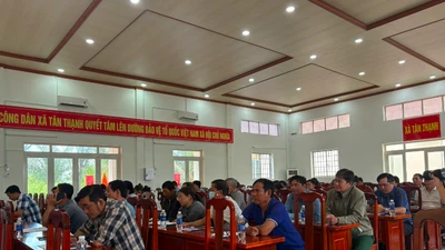 Ứng cử viên Đại biểu Quốc hội khóa XVI cam kết đồng hành cùng cử tri xã Tân Thạnh