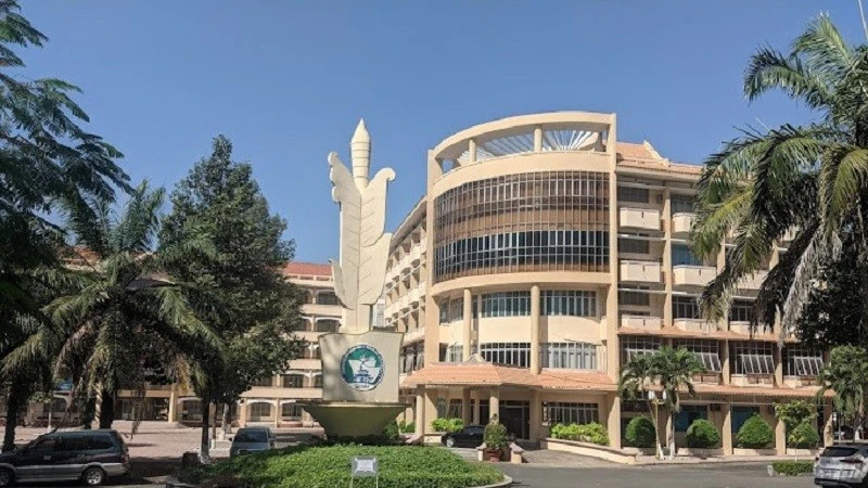 ĐH Đồng Nai tìm đơn vị bảo vệ: Áp dụng Luật mới và bài toán nhân sự cận chiến