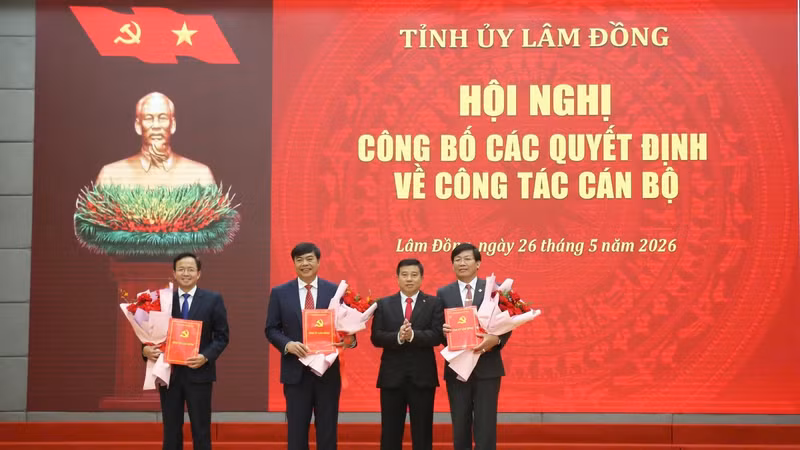 Lâm Đồng điều động, bổ nhiệm hàng loạt cán bộ chủ chốt cấp tỉnh